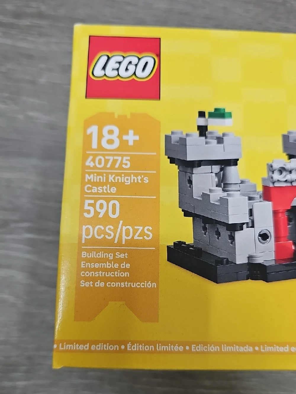 Lego Mini Knight's Castle 40775 NEW SEALED